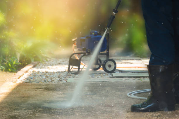 Best Gas Station Cleaning  in Warren, MI